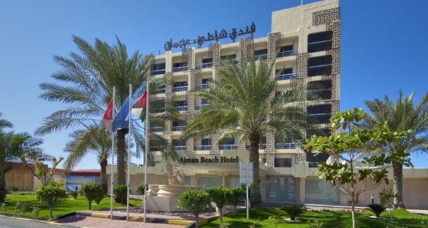 Трехзвездочный отель с широким пляжем - Ajman Beach Hotel, Фото hotel.invia.cz